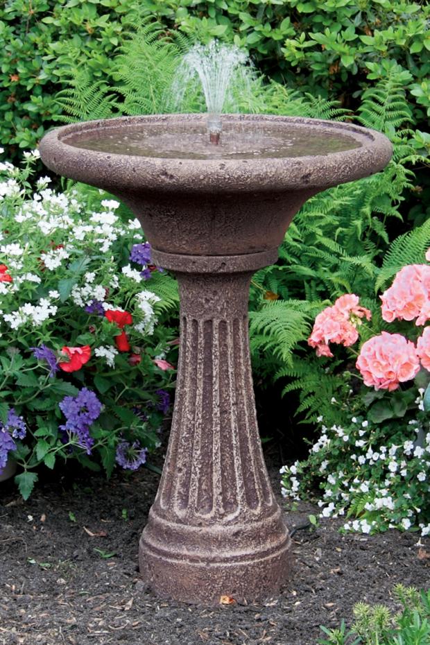 Birdbath, Concrete, Chelsea Fluted 1-Piece (M-3870)