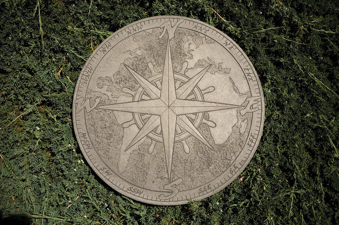 Step Stone, Compass (M-1930)