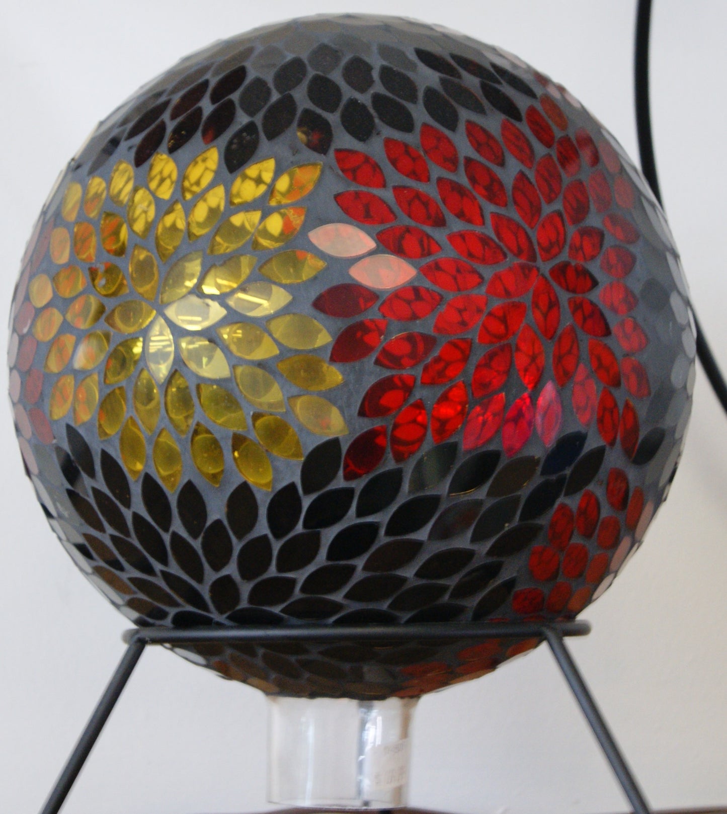 Gazing Ball, Mosaic Multi Flower