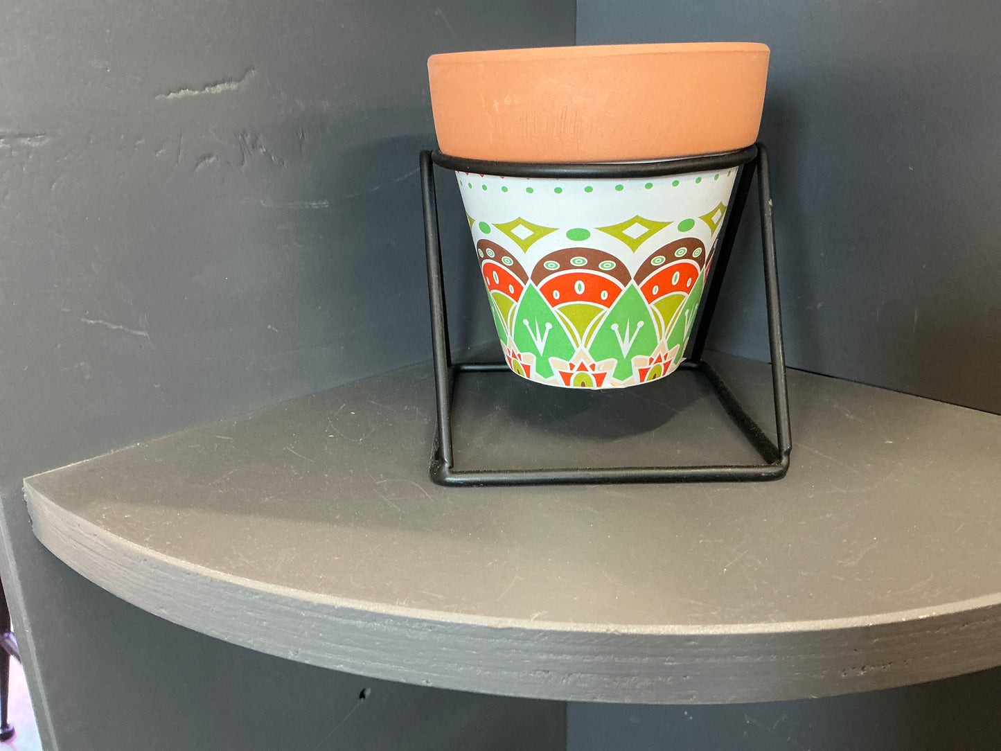 Planter, Terra Cotta, Mila Wrap w/ Stand