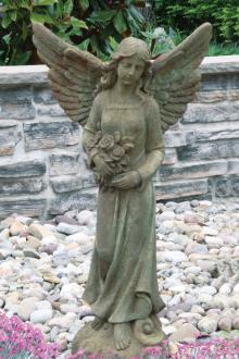 Statuary- Angel with Roses