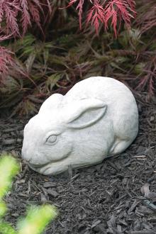 Statuary- Setting Rabbit