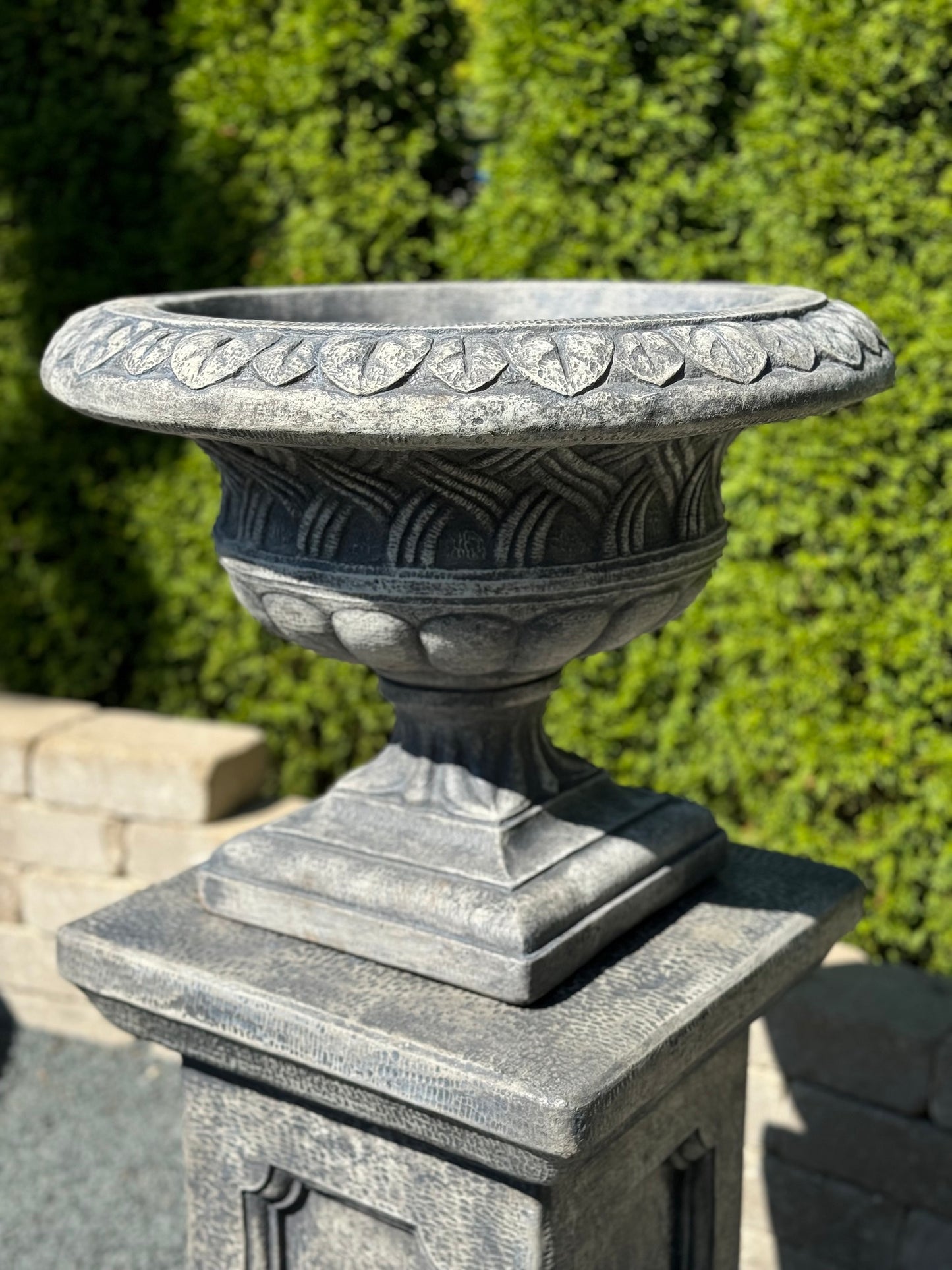 Planter, Concrete, Classic Vase (H-8270)