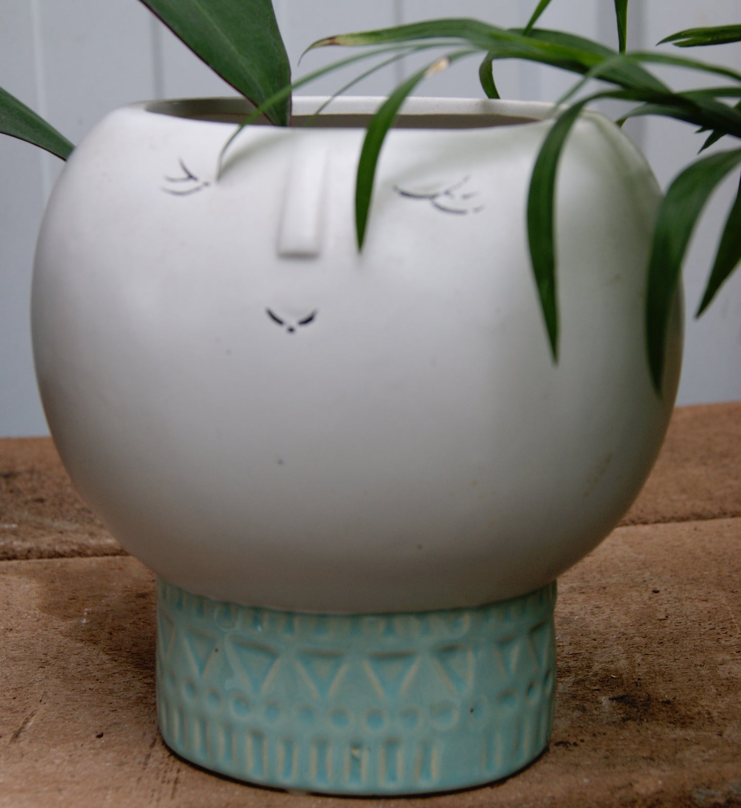 Planter, Glazed, Hourglass Face Shape
