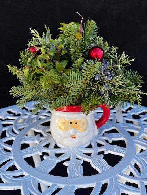 Centerpiece, Fresh- Christmas Mug