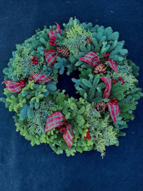 Wreath, FRESH- Berries & Bows