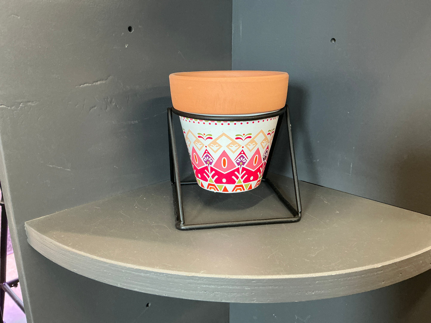 Planter, Terra Cotta, Mila Wrap w/ Stand